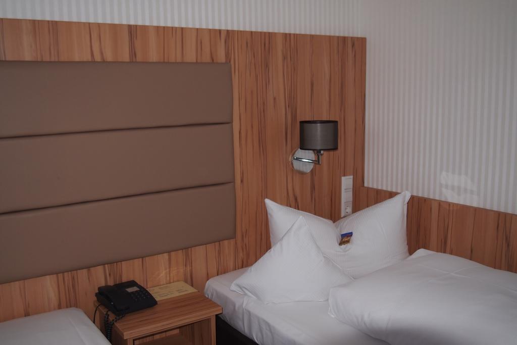 Hotel Am Bad Tübingen Habitación foto